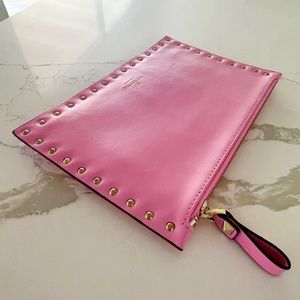 VALENTINO - Authentic leather clutch purse in gorgeous soft light Barbie pink!